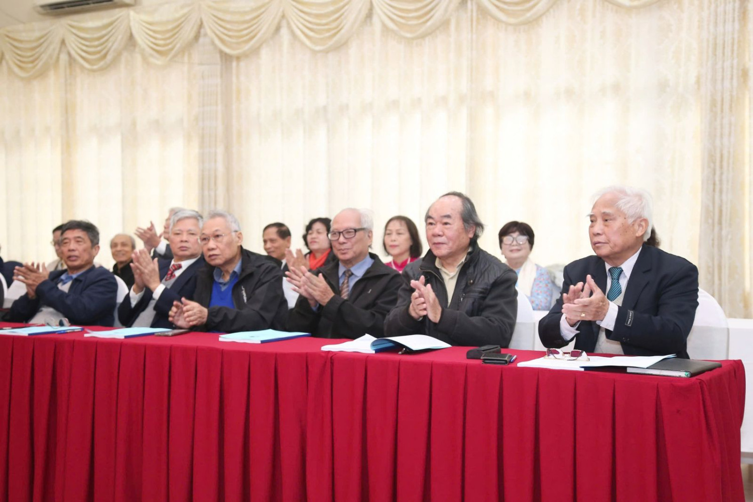 z7380067360621 b3b3c1957fd6b1a2947117c831e6e959